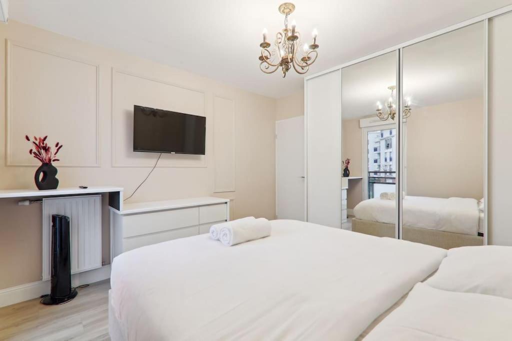 Appartement Design Pres Defense Bezons Esterno foto
